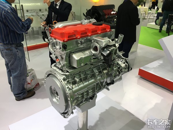 2缸机发电36千瓦!斯太尔发布全新发电动力