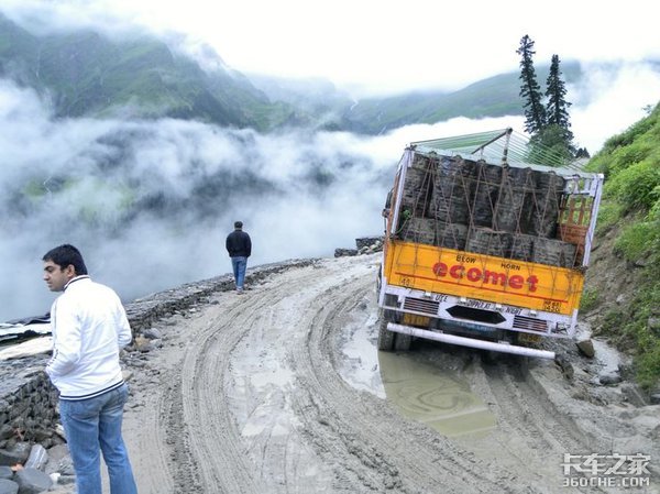 世界上最危险25条公路 这些路你敢跑吗