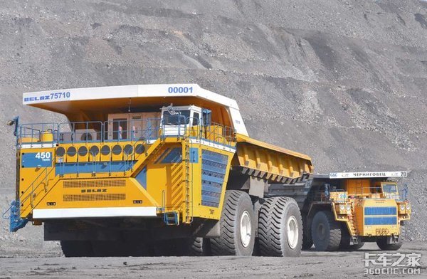 载重450吨 belaz 75710自卸车价值4千万