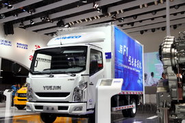 F1南依维柯与未来赛跑