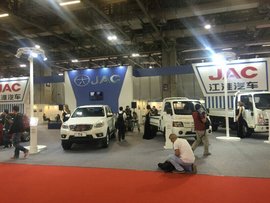 江淮“亮剑”澳门车展