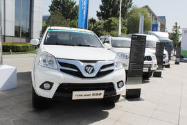 17��Ŀ��7�� ��������ʻ�Ϻ�����չ�쳵��