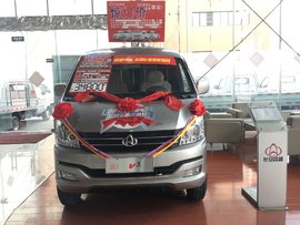 直降0.3万 成都长安跨越V3封闭货车促销