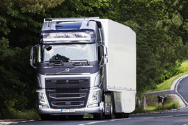 沃尔沃卡车官方省油秘诀!物流企业和用户都该看看