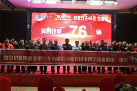 ������ͷ�ʣ������ؿ����������´�ʢ��