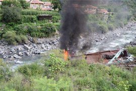 ������Σ��·�Ρ���ʾ������·��Ҫ�ӱ�С�ģ�