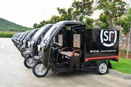 政策驱动下快递三轮车面临淘汰 未来终端配送会是什么车?