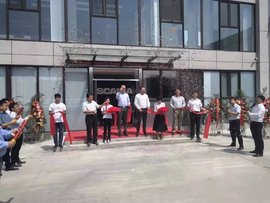 2000ƽ�ף�˹�����Ƿ�����������������ɣ�