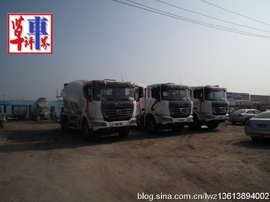 联合搅拌车交付用户