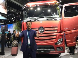 扎根环卫行业23年 梁明直言2019年最美的期待就是奔驰ACTROS