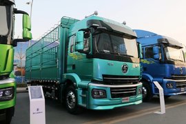 车市速看:250马力高配6米8 这台轩德翼3的配置豪横