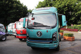 拥有强心脏康明斯发动机 配置豪横 陕汽商用车轩徳翼9轻卡重庆上市