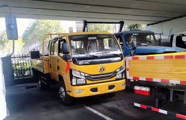 市政工程选啥车?这家公司连续出手7辆多利卡