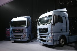 欧卡三强合资 沃尔沃、戴姆勒和大众商用车将共建卡车充电网络