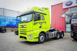 560马力带AMT! 解放J7重卡装备“上新” 总速比仅2.87