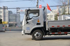 云内150马力 配采埃孚变速箱 欧马可S1自重2.5吨十万元拿下