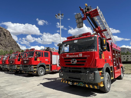 “红”动高原，红岩4X2抢险救援车批量交付西藏消防