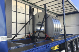 钢卷运输不是谁都行! 看看老外这些“利器” 连扎带都有液晶屏!