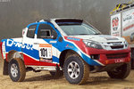 百公里加速7秒 ISUZU推达喀尔皮卡赛车