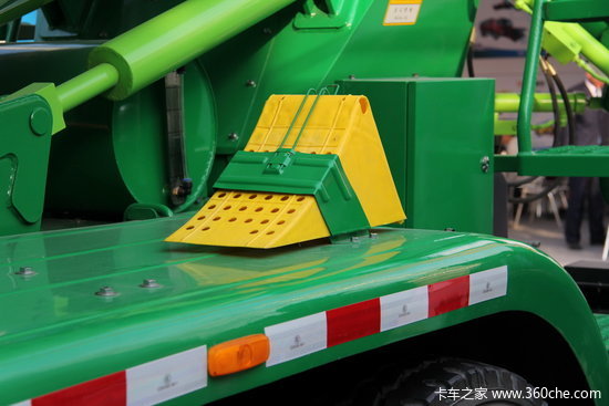 ������Ի�&nbsp;�м�����LNG���賵��ϸͼ��