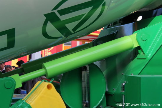 ������Ի�&nbsp;�м�����LNG���賵��ϸͼ��