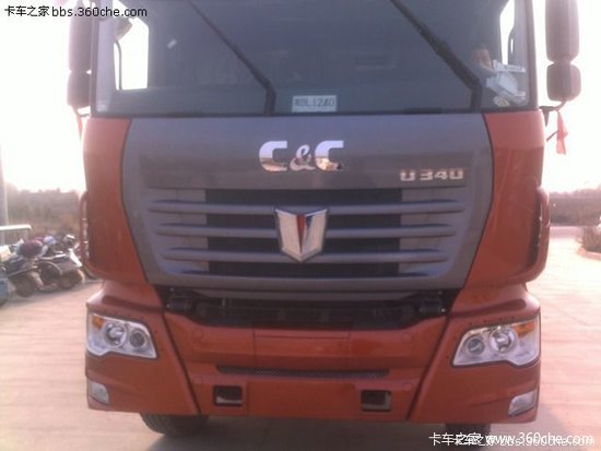 已接受预定 联合卡车8x4载货车正式上市
