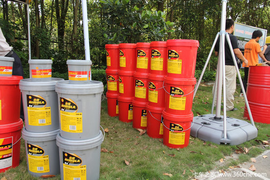 ����ѡ���Ϳ����&nbsp;����Ͱ�ϵ����ֽ��