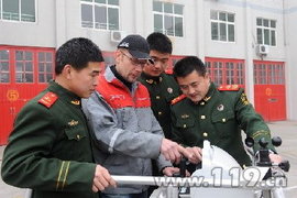 青岛购90米登高消防车