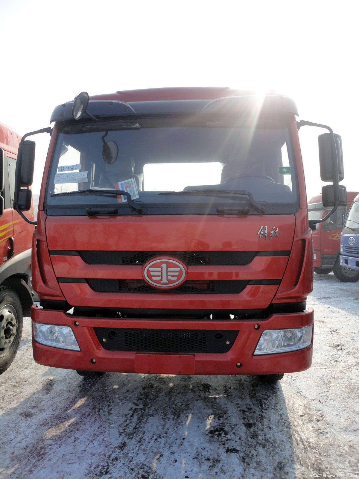 新车上市全新起航辽宁解放陆威降2千元图片列表