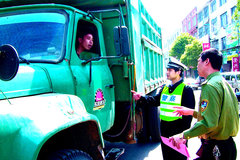 �γ������������ ����δ����������