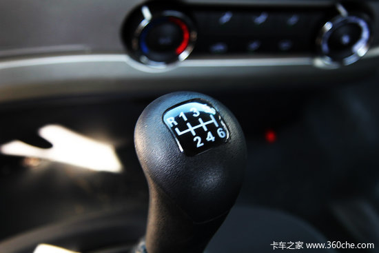 �ۿ��г�Ѱͻ��&nbsp;��������30̨LNGǣ����