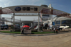 8��ĩ���� ���F330�ٱ����೤����չ