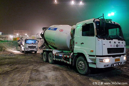 �ӳ�����ж��&nbsp;���賵��ʻ����ʹ�÷���