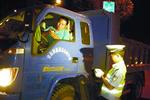 五部门夜查渣土运输车 违法按上限处罚