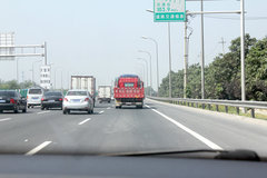 �˸����� ���ڳ��������ܼ����ʲ���30%