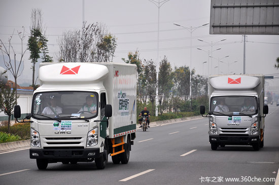 JMC轻卡低碳行在西安