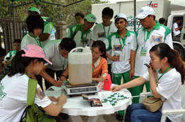 JMC轻卡低碳行在西安