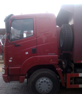 �ּ�24.5��&nbsp;���ϵ����6x4��ж��������