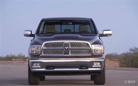 2014道奇公羊长角到店