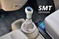 装卸货物更方便 佳宝V80 MINI bus实拍