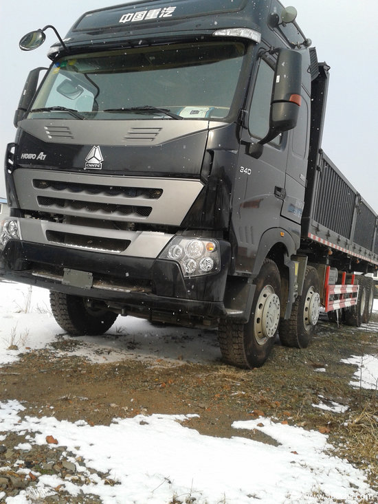 ������ճ���&nbsp;�γ�HOWO&nbsp;A7�෭ֱ��8��