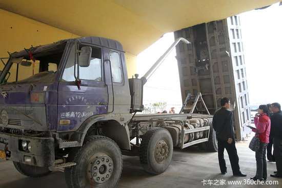 ����ͻ��&nbsp;���س�������5���޸��Ŷ����