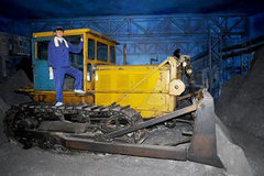 ����������ഺ���� ¶��������ʵ