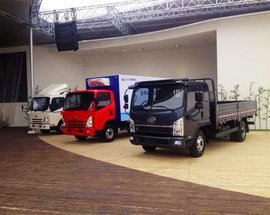 一汽通用亮相北京车展