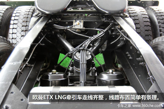 管线一窥装配工艺 车展看各家管线布置