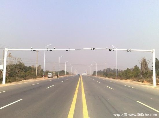 三环线自动抓拍超限车