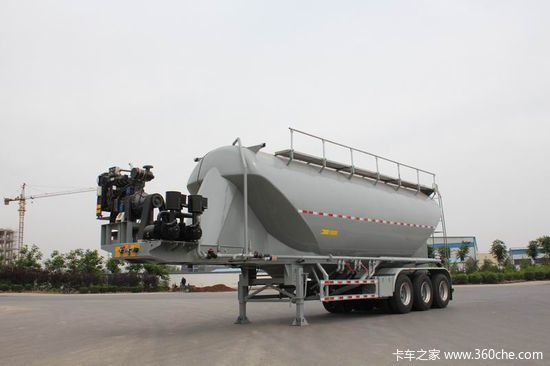 中集凌宇立式半挂出口