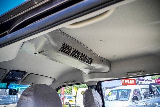 ������&nbsp;����������С��ʨ�۷�ǳ�