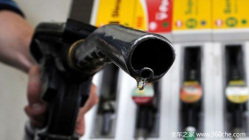 国内油价迎第四涨 柴油每升上涨0.14元