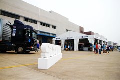 սĻ���� ˹�����Ǵ����人վ��ǰѲ��